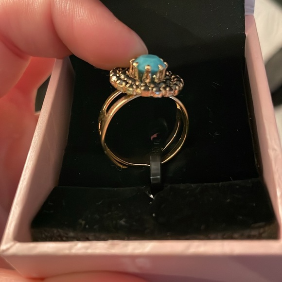 Peermont Jewels Adjustable Ring - Picture 5 of 5